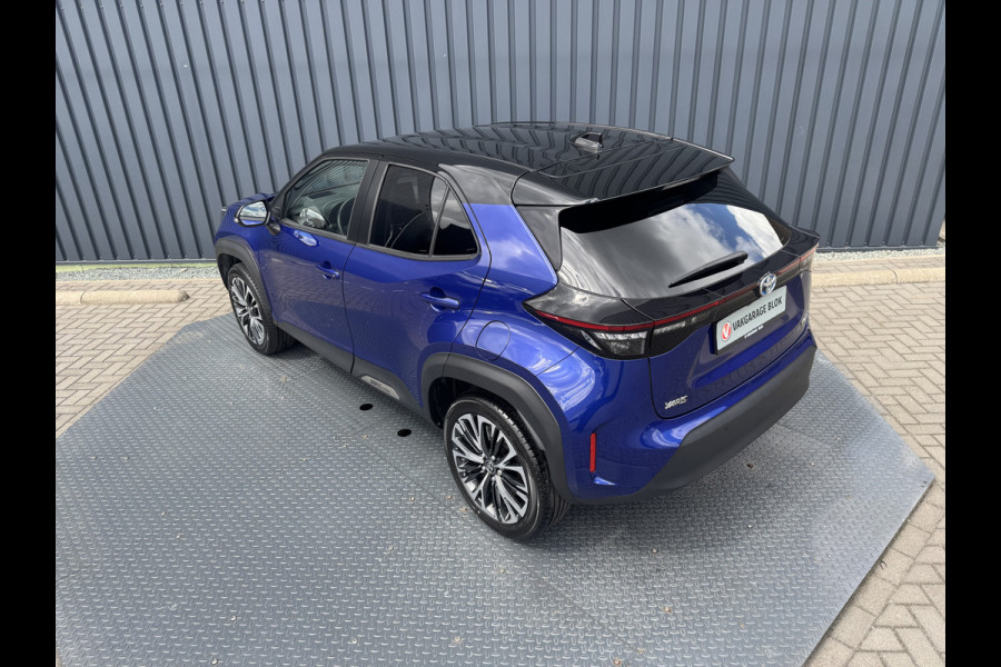 Toyota Yaris Cross 1.5 Hybrid Executive / Bi tone | Elektrische achterklep | JBL | Head-up | BSM | Rijklaar!!