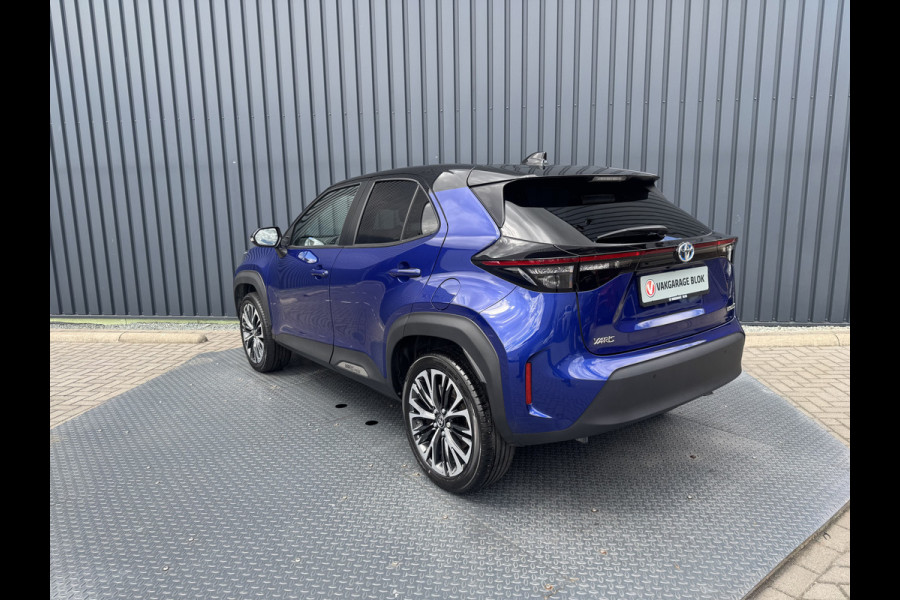 Toyota Yaris Cross 1.5 Hybrid Executive / Bi tone | Elektrische achterklep | JBL | Head-up | BSM | Rijklaar!!