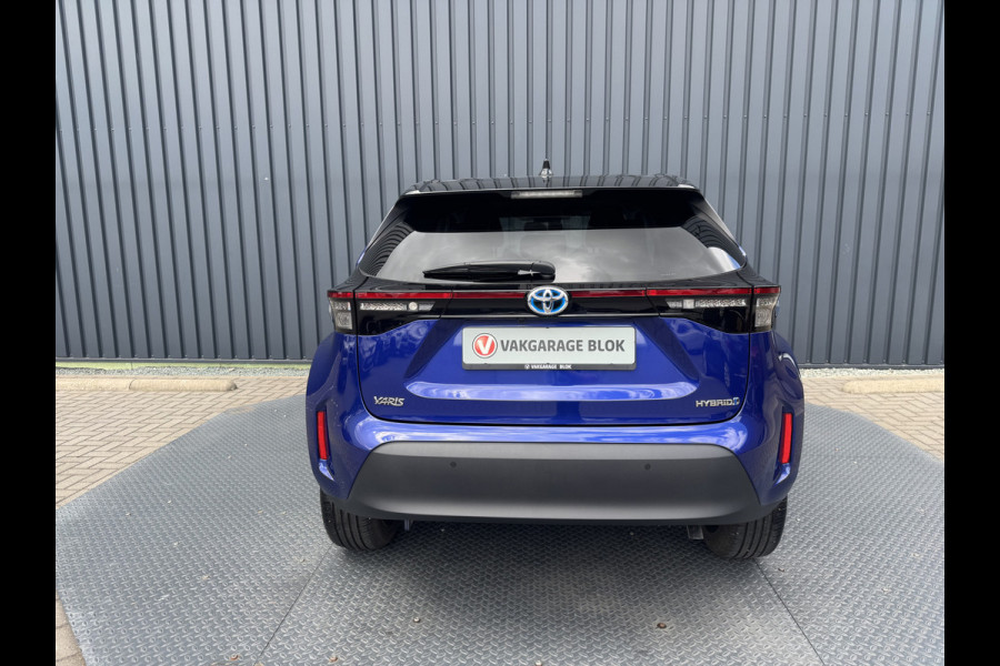Toyota Yaris Cross 1.5 Hybrid Executive / Bi tone | Elektrische achterklep | JBL | Head-up | BSM | Rijklaar!!
