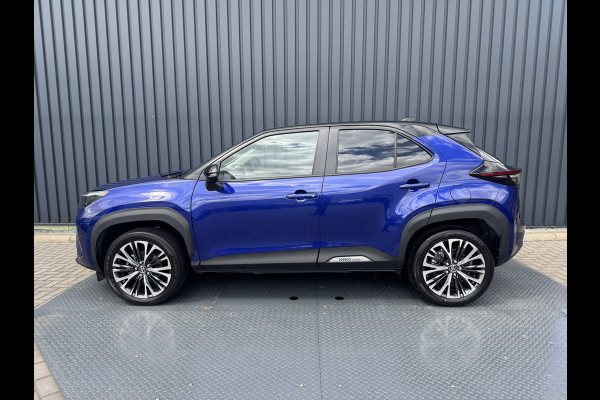Toyota Yaris Cross 1.5 Hybrid Executive / Bi tone | Elektrische achterklep | JBL | Head-up | BSM | Rijklaar!!