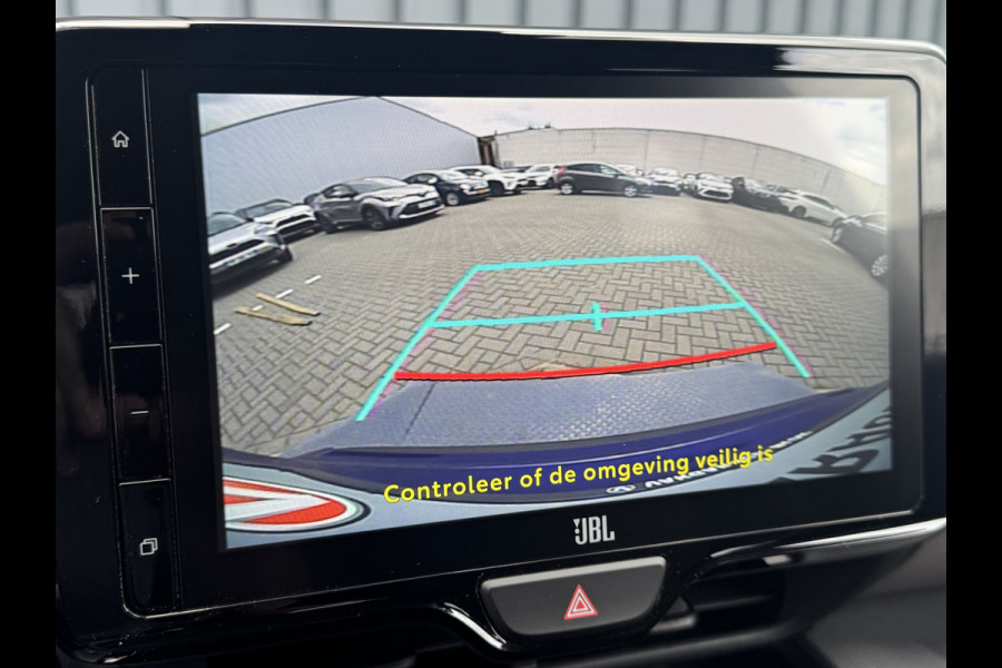 Toyota Yaris Cross 1.5 Hybrid Executive / Bi tone | Elektrische achterklep | JBL | Head-up | BSM | Rijklaar!!