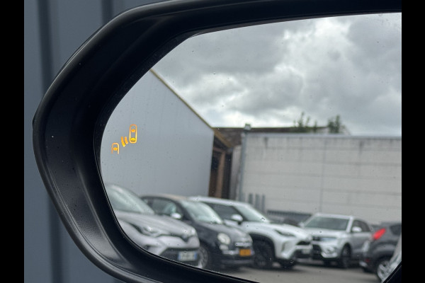 Toyota Yaris Cross 1.5 Hybrid Executive / Bi tone | Elektrische achterklep | JBL | Head-up | BSM | Rijklaar!!