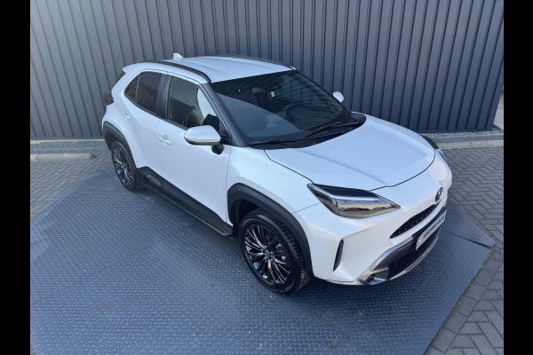 Toyota Yaris Cross 1.5 Hybrid Adventure | Elektrische achterklep | JBL | BSM | Head-up | Rijklaar!! Toyota Yaris Cross 1.5 Hybrid Adventure | Elektrische achterklep | JBL | BSM | Head-up | Rijklaar!!