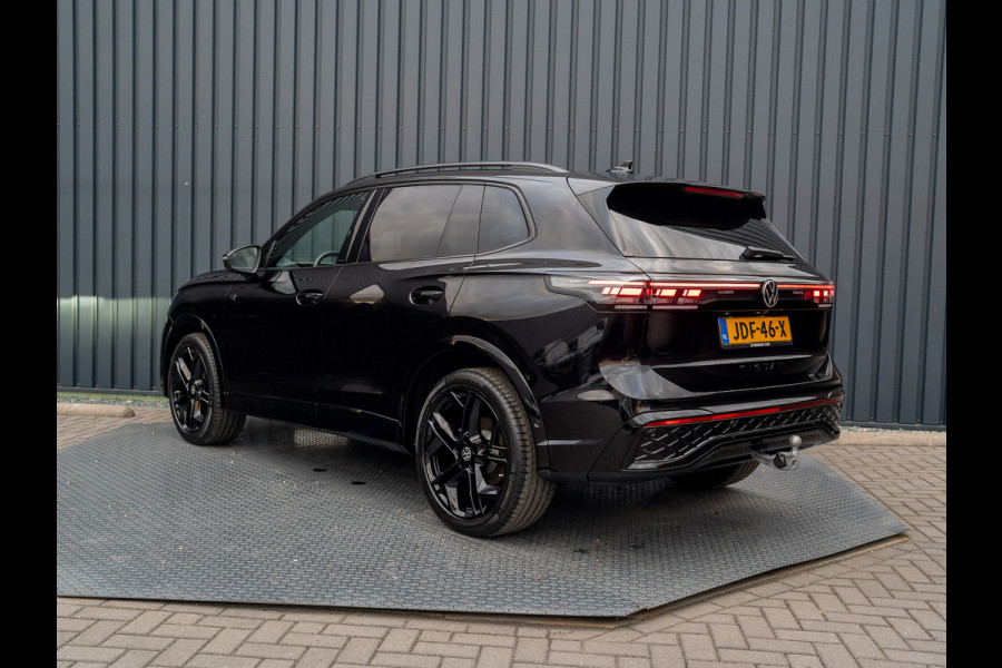 Volkswagen Tiguan 1.5 eTSI R-Line Edition | 360 Camera | Harman/ Kardon | Trekhaak | Panodak | IQ Light | Head Up | Prijs Rijklaar!!