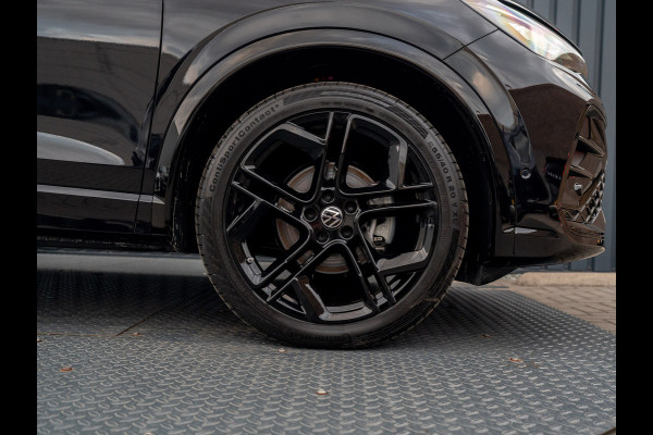 Volkswagen Tiguan 1.5 eTSI R-Line Edition | 360 Camera | Harman/ Kardon | Trekhaak | Panodak | IQ Light | Head Up | Prijs Rijklaar!!