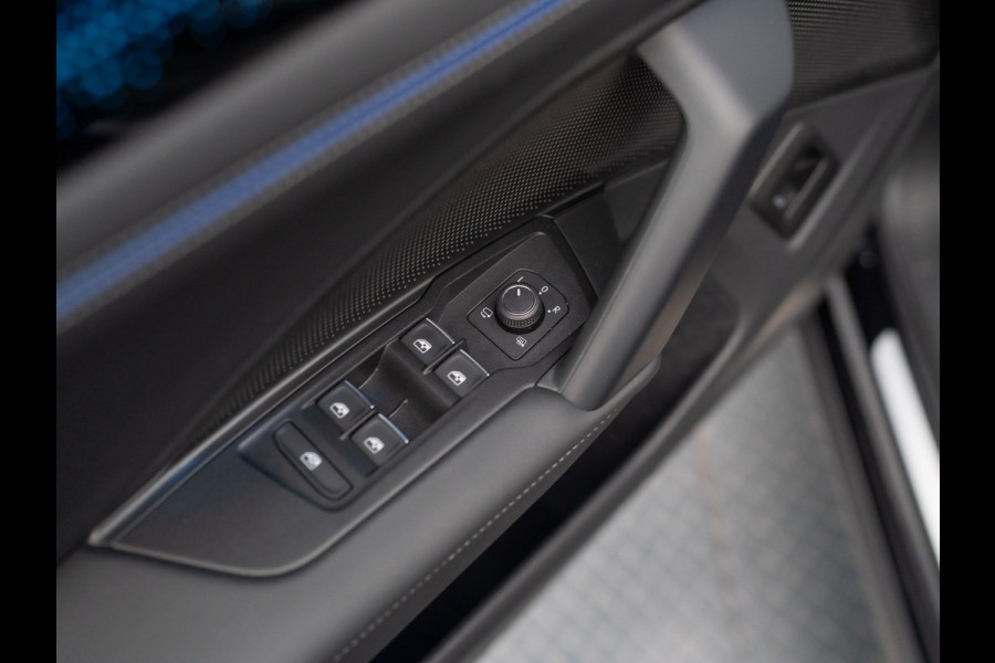 Volkswagen Tiguan 1.5 eTSI R-Line Edition | 360 Camera | Harman/ Kardon | Trekhaak | Panodak | IQ Light | Head Up | Prijs Rijklaar!!