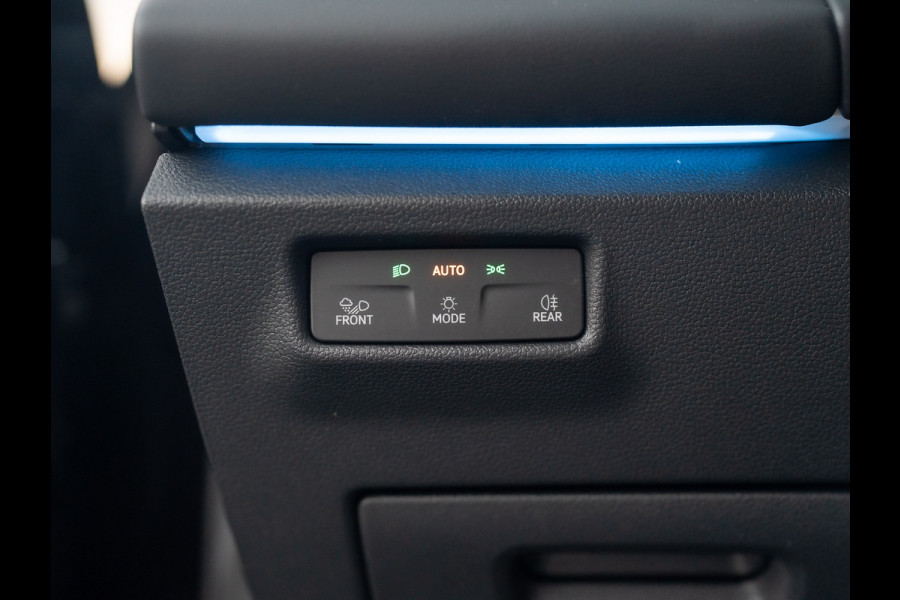 Volkswagen Tiguan 1.5 eTSI R-Line Edition | 360 Camera | Harman/ Kardon | Trekhaak | Panodak | IQ Light | Head Up | Prijs Rijklaar!!