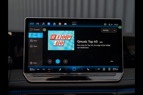 Volkswagen Tiguan 1.5 eTSI R-Line Edition | 360 Camera | Harman/ Kardon | Trekhaak | Panodak | IQ Light | Head Up | Prijs Rijklaar!!