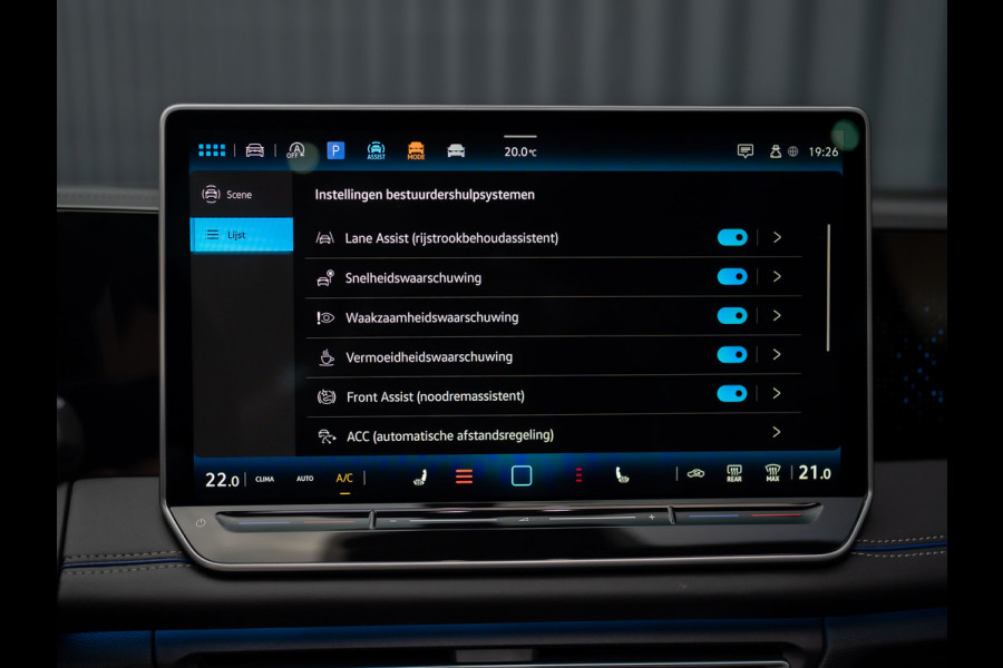 Volkswagen Tiguan 1.5 eTSI R-Line Edition | 360 Camera | Harman/ Kardon | Trekhaak | Panodak | IQ Light | Head Up | Prijs Rijklaar!!