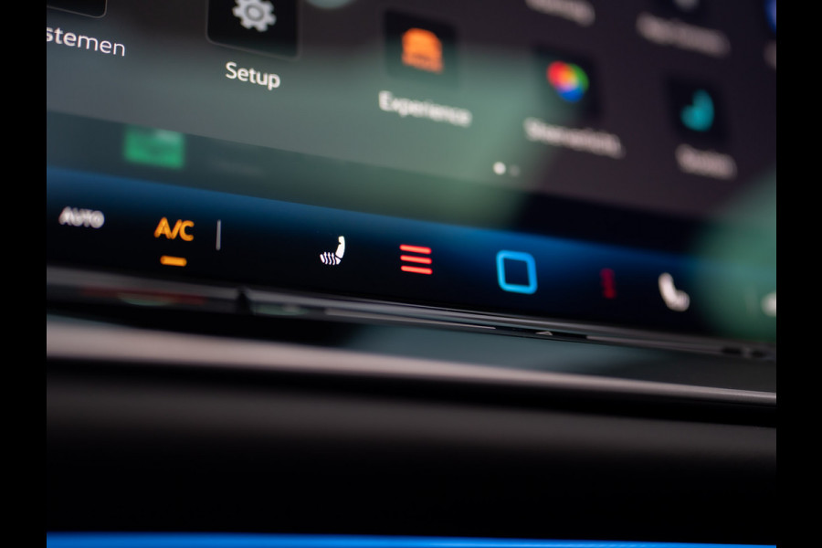 Volkswagen Tiguan 1.5 eTSI R-Line Edition | 360 Camera | Harman/ Kardon | Trekhaak | Panodak | IQ Light | Head Up | Prijs Rijklaar!!