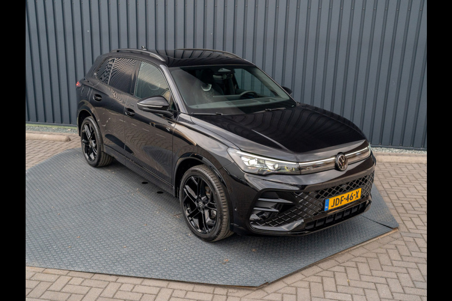 Volkswagen Tiguan 1.5 eTSI R-Line Edition | 360 Camera | Harman/ Kardon | Trekhaak | Panodak | IQ Light | Head Up | Prijs Rijklaar!!