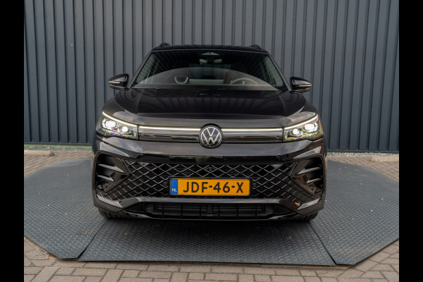 Volkswagen Tiguan 1.5 eTSI R-Line Edition | 360 Camera | Harman/ Kardon | Trekhaak | Panodak | IQ Light | Head Up | Prijs Rijklaar!!