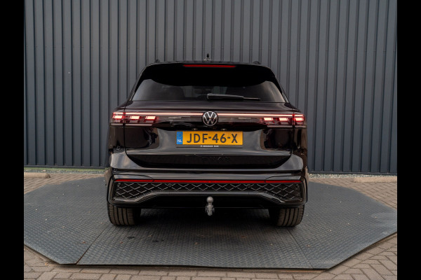 Volkswagen Tiguan 1.5 eTSI R-Line Edition | 360 Camera | Harman/ Kardon | Trekhaak | Panodak | IQ Light | Head Up | Prijs Rijklaar!!