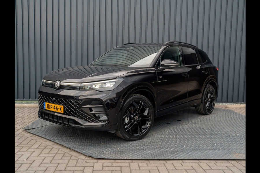 Volkswagen Tiguan 1.5 eTSI R-Line Edition | 360 Camera | Harman/ Kardon | Trekhaak | Panodak | IQ Light | Head Up | Prijs Rijklaar!!