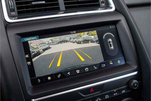 Jaguar E-Pace 2.0 P200 AWD 20'' - Head-up - Black Jaguar E-Pace 2.0 P200 AWD 20'' - Head-up - Black