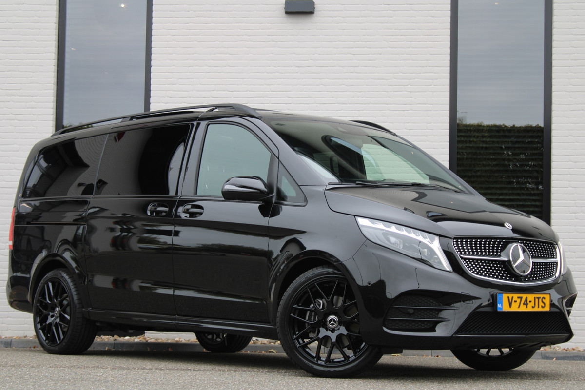 Mercedes-Benz V-Klasse 300d / DC / AMG / Panorama / 4.000km!! / 2x Elec Schuifdeur / Burmester / 360 Camera / Vol Opties / NIEUWSTAAT Mercedes-Benz V-Klasse 300d / DC / AMG / Panorama / 4.000km!! / 2x Elec Schuifdeur / Burmester / 360 Camera / Vol Opties / NIEUWSTAAT