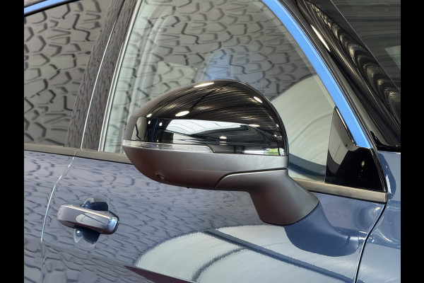 Lynk & Co 01 ✅ NIEUWE AUTO ✅ / STUUR/STOEL VERW. 1.5 261 PK ZWARTE HEMEL 360CAM 4 JAAR GARANTIE PHEV Plug-in Hybrid Lynk & Co 01 ✅ NIEUWE AUTO ✅ / STUUR/STOEL VERW. 1.5 261 PK ZWARTE HEMEL 360CAM 4 JAAR GARANTIE PHEV Plug-in Hybrid