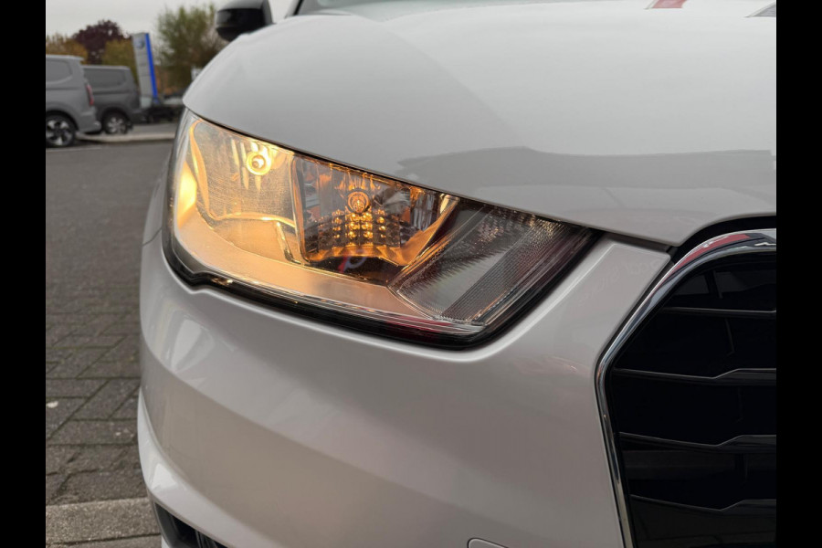 Audi A1 Sportback 1.0 TFSI Adrenalin Audi A1 Sportback 1.0 TFSI Adrenalin