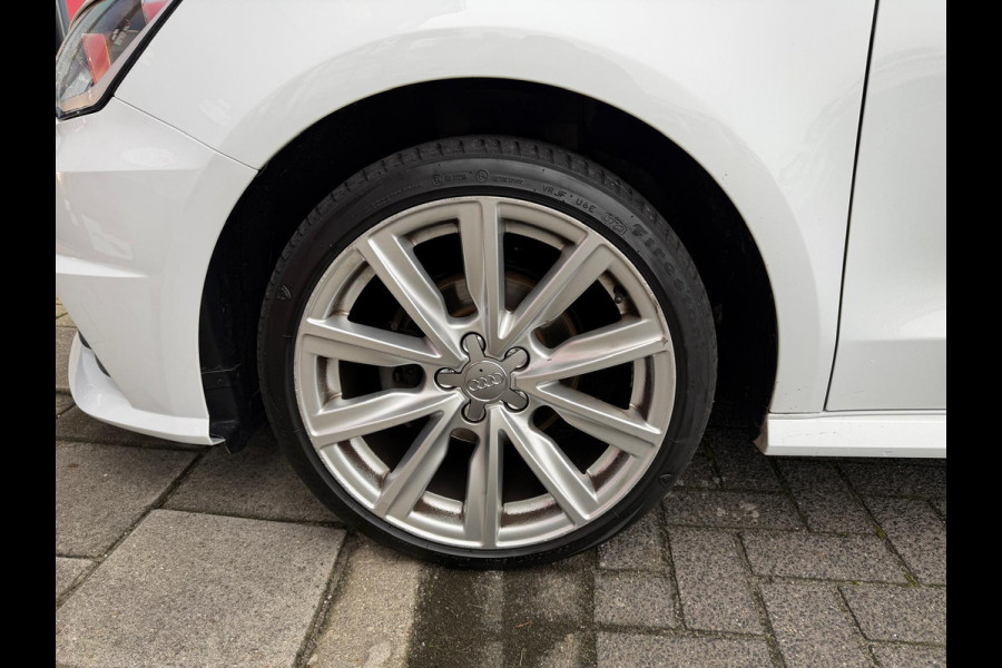 Audi A1 Sportback 1.0 TFSI Adrenalin Audi A1 Sportback 1.0 TFSI Adrenalin