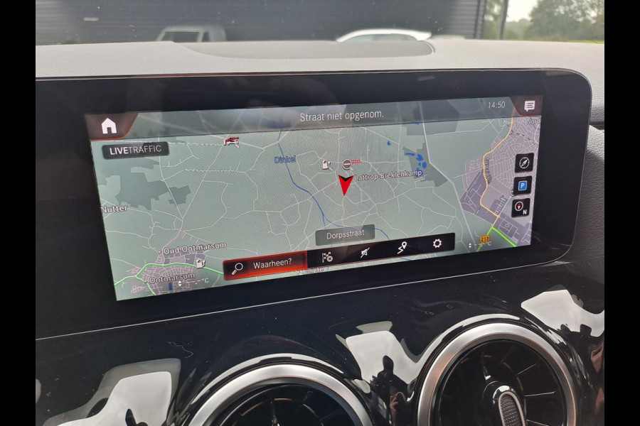 Mercedes-Benz GLA 250e Luxury Line PHEV | LED | Trekhaak | Elek. klep | ACC | Camera | Stuur- en stoelverwarming | Alarm |