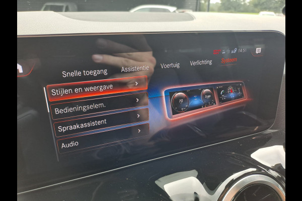 Mercedes-Benz GLA 250e Luxury Line PHEV | LED | Trekhaak | Elek. klep | ACC | Camera | Stuur- en stoelverwarming | Alarm |