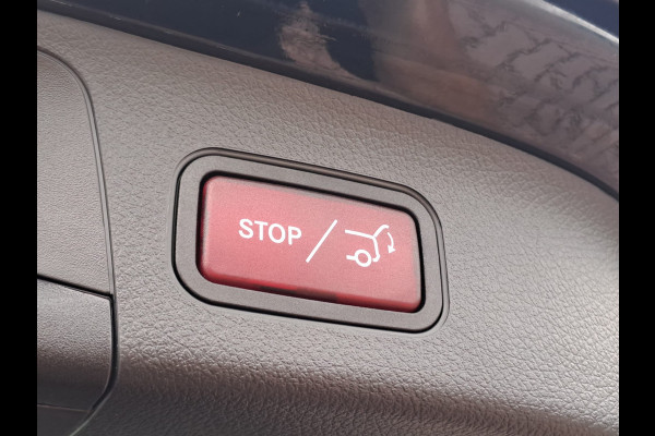 Mercedes-Benz GLA 250e Luxury Line PHEV | LED | Trekhaak | Elek. klep | ACC | Camera | Stuur- en stoelverwarming | Alarm |