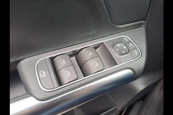 Mercedes-Benz GLA 250e Luxury Line PHEV | LED | Trekhaak | Elek. klep | ACC | Camera | Stuur- en stoelverwarming | Alarm |