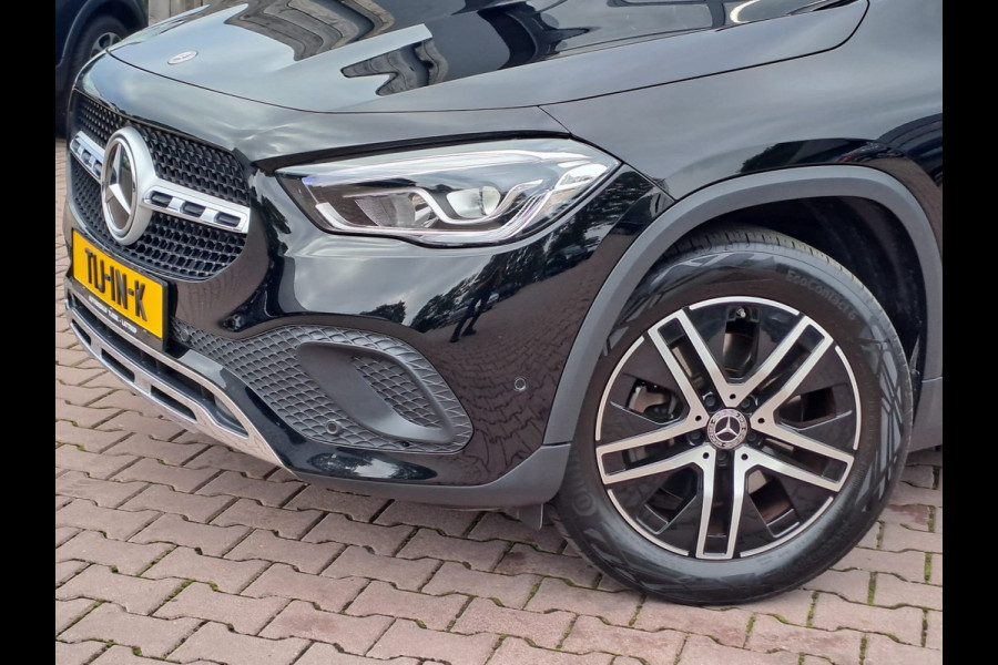 Mercedes-Benz GLA 250e Luxury Line PHEV | LED | Trekhaak | Elek. klep | ACC | Camera | Stuur- en stoelverwarming | Alarm |