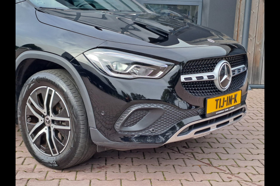 Mercedes-Benz GLA 250e Luxury Line PHEV | LED | Trekhaak | Elek. klep | ACC | Camera | Stuur- en stoelverwarming | Alarm |