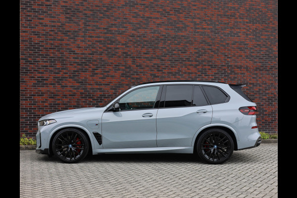 BMW X5 50e xDrive | M Performance - Pano - Trekhaak BMW X5 50e xDrive | M Performance - Pano - Trekhaak