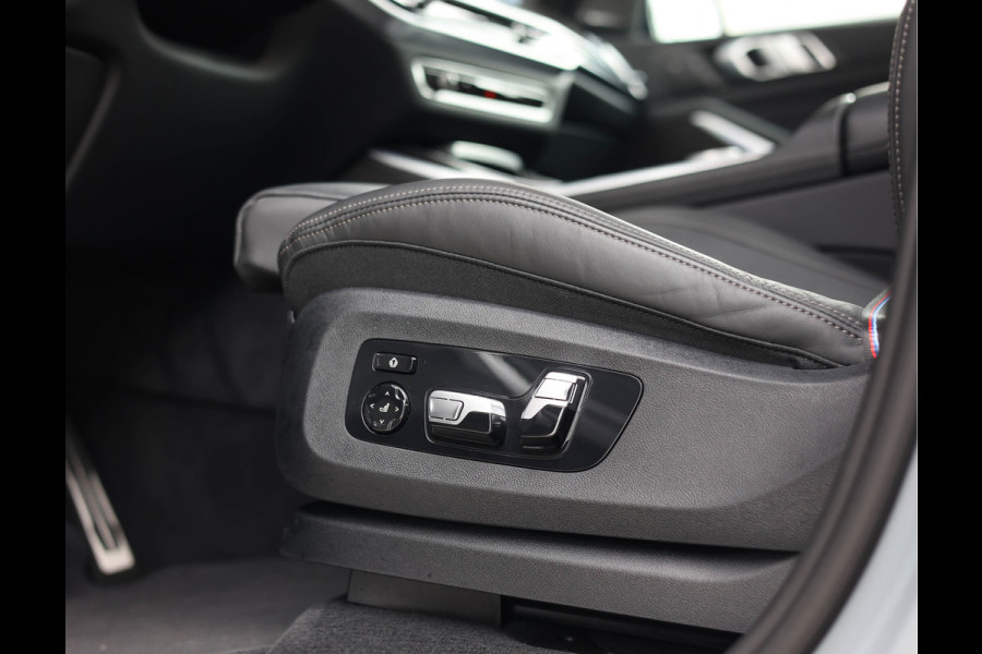 BMW X5 50e xDrive | M Performance - Pano - Trekhaak BMW X5 50e xDrive | M Performance - Pano - Trekhaak