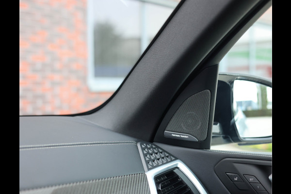 BMW X5 50e xDrive | M Performance - Pano - Trekhaak BMW X5 50e xDrive | M Performance - Pano - Trekhaak