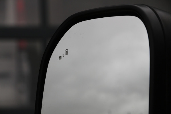 Ford Transit Custom 320 2.0 TDCI 136 | KAR-edition | LED | Camera | Navi | Clima..