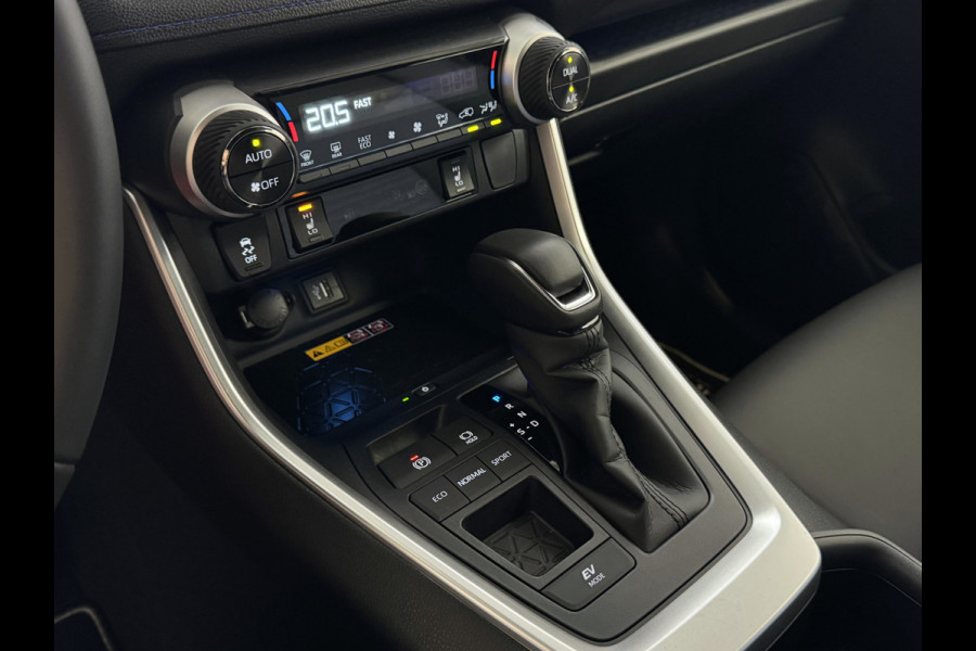 Toyota RAV4 2.5 Hybrid STYLE BI-TONE LED LEER 360 CAMERA ELEK.KLEP NAVI 360.CAMERA JBL ZWARTE HEMEL ADAP.CRUISE ELEK.STOEL/STUUR STOELVERW. ✅2025✅