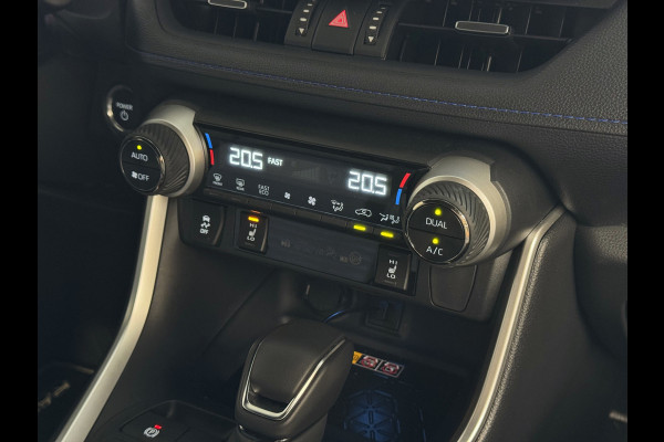 Toyota RAV4 2.5 Hybrid STYLE BI-TONE LED LEER 360 CAMERA ELEK.KLEP NAVI 360.CAMERA JBL ZWARTE HEMEL ADAP.CRUISE ELEK.STOEL/STUUR STOELVERW. ✅2025✅