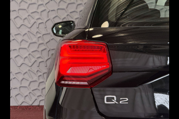 Audi Q2 35 TFSI 1.5 ✅FACELIFT✅ S EDITION 150PK VIR.COCKPIT ELEK.KLEP TOUCHSCREEN CARPLAY NAVI CAMERA MATRIX LED STOELVERW. PDC KEYLESS 10/2024 "Audi rijden begint bij Topautos.nl – 20 Audi topmodellen direct op voorraad!" Audi Q2 35 TFSI 1.5 ✅FACELIFT✅ S EDITION 150PK VIR.COCKPIT ELEK.KLEP TOUCHSCREEN CARPLAY NAVI CAMERA MATRIX LED STOELVERW. PDC KEYLESS 10/2024 "Audi rijden begint bij Topautos.nl – 20 Audi topmodellen direct op voorraad!"