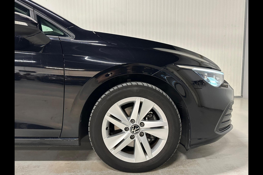 Volkswagen Golf 1.5 eTSI Business | CAMERA | LED | CARPLAY | ACC | MILD HYBRIDE Volkswagen Golf 1.5 eTSI Business | CAMERA | LED | CARPLAY | ACC | MILD HYBRIDE