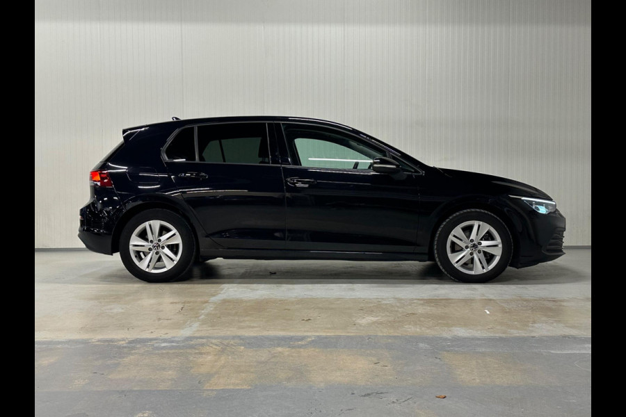 Volkswagen Golf 1.5 eTSI Business | CAMERA | LED | CARPLAY | ACC | MILD HYBRIDE Volkswagen Golf 1.5 eTSI Business | CAMERA | LED | CARPLAY | ACC | MILD HYBRIDE