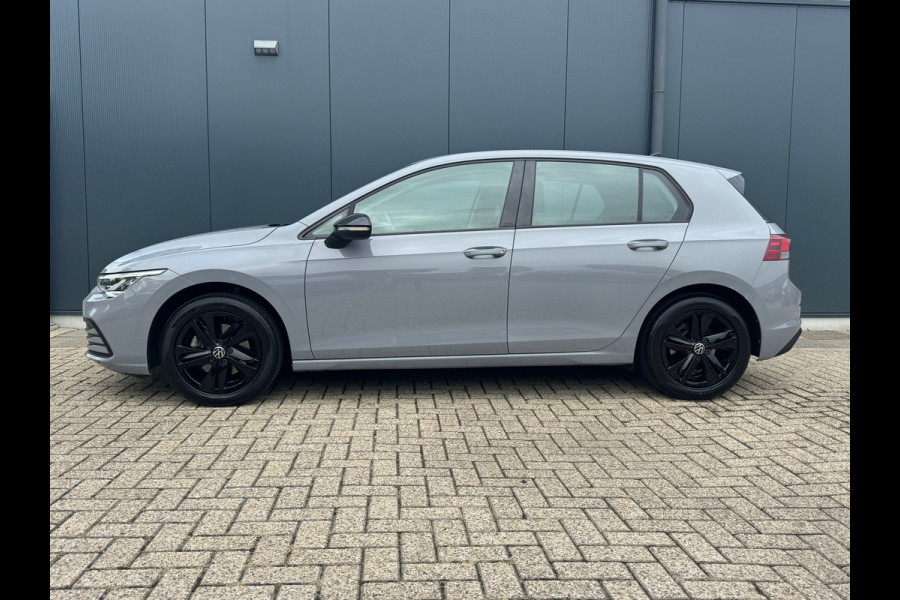 Volkswagen Golf 1.0 eTSI Automaat Life * Navigatie * Camera * Virtual Cockpit *