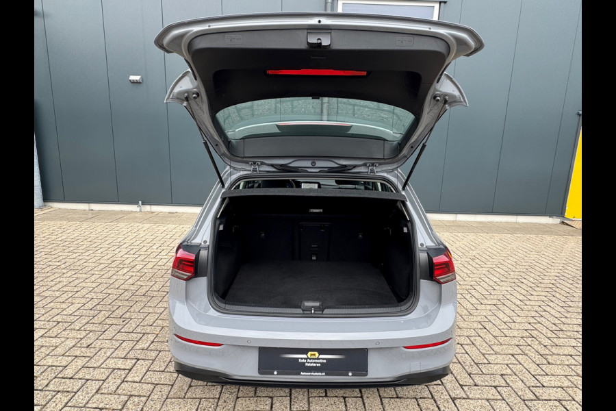 Volkswagen Golf 1.0 eTSI Automaat Life * Navigatie * Camera * Virtual Cockpit *