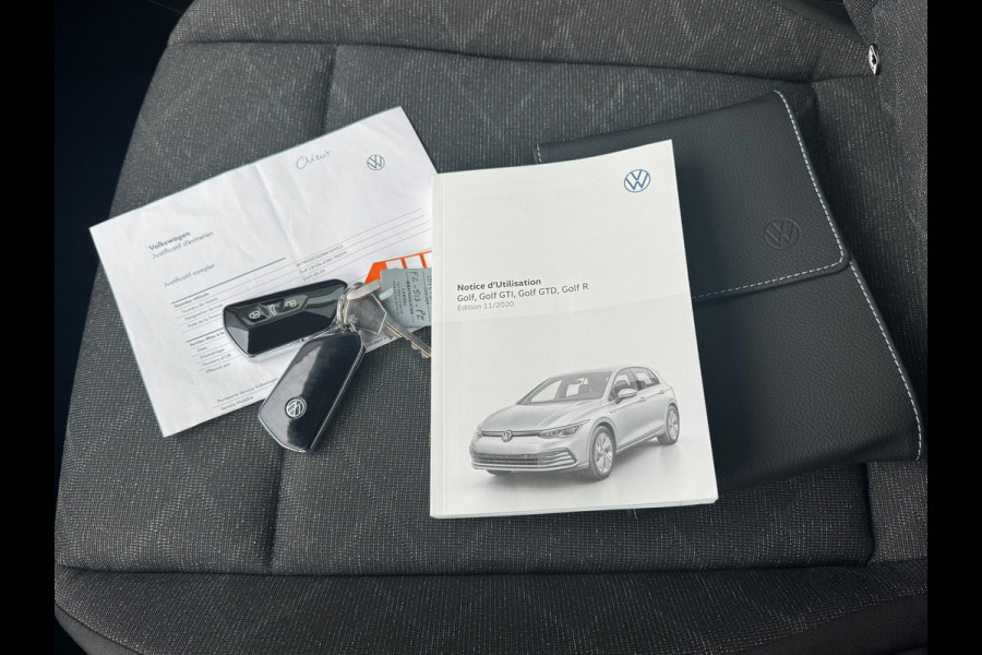 Volkswagen Golf 1.0 eTSI Automaat Life * Navigatie * Camera * Virtual Cockpit *
