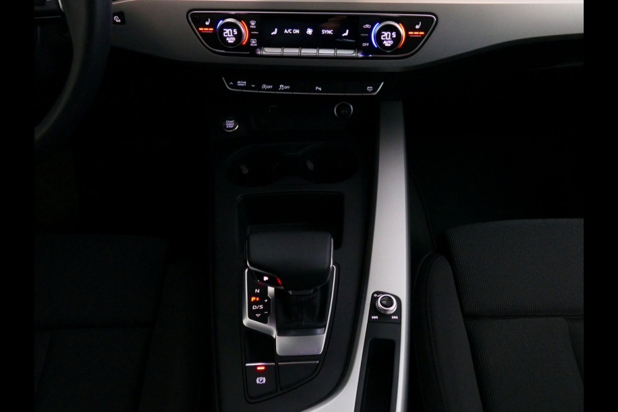 Audi A4 Avant 40 TFSI 2.0 204 PK S-LINE 6.289KM! NWST LED NAVI VIR.COCKPIT ADAP.CRUIS ELEK.KLEP 08/2024 "Audi rijden begint bij Topautos.nl – 20 Audi topmodellen direct op voorraad!" Audi A4 Avant 40 TFSI 2.0 204 PK S-LINE 6.289KM! NWST LED NAVI VIR.COCKPIT ADAP.CRUIS ELEK.KLEP 08/2024 "Audi rijden begint bij Topautos.nl – 20 Audi topmodellen direct op voorraad!"