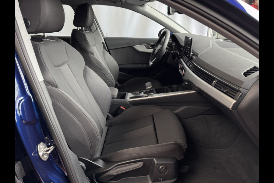Audi A4 Avant 40 TFSI 2.0 204 PK S-LINE 6.289KM! NWST LED NAVI VIR.COCKPIT ADAP.CRUIS ELEK.KLEP 08/2024 "Audi rijden begint bij Topautos.nl – 20 Audi topmodellen direct op voorraad!" Audi A4 Avant 40 TFSI 2.0 204 PK S-LINE 6.289KM! NWST LED NAVI VIR.COCKPIT ADAP.CRUIS ELEK.KLEP 08/2024 "Audi rijden begint bij Topautos.nl – 20 Audi topmodellen direct op voorraad!"
