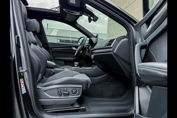 Audi Q5 50 TFSI e Quattro Competition S Edition S-Line 299pk Automaat! Panoramadak|Virtual Cockpit|Luchtvering|LED Matrix|Trekhaak Audi Q5 50 TFSI e Quattro Competition S Edition S-Line 299pk Automaat! Panoramadak|Virtual Cockpit|Luchtvering|LED Matrix|Trekhaak
