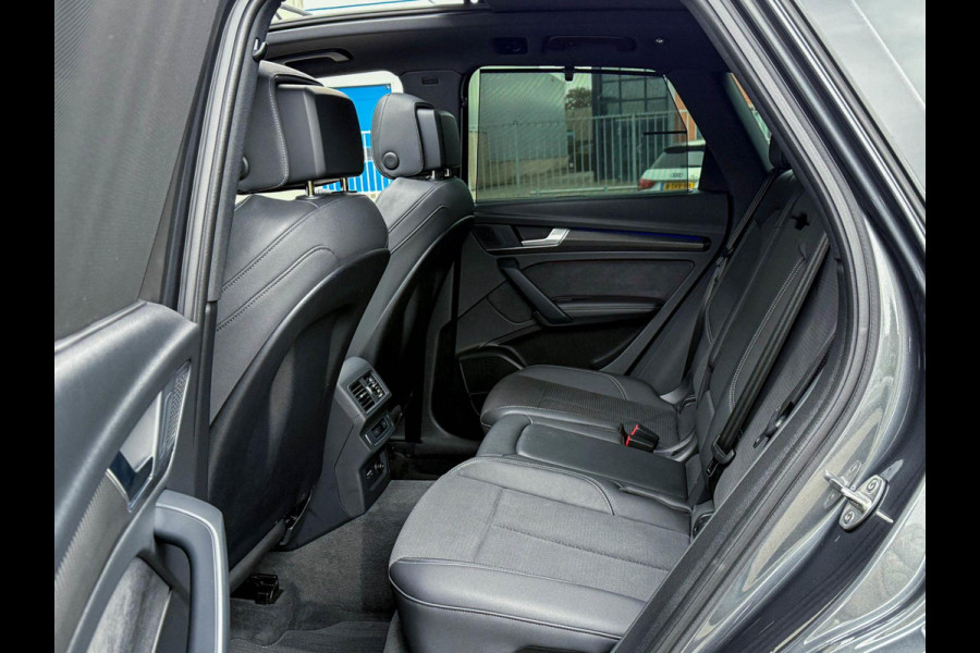Audi Q5 50 TFSI e Quattro Competition S Edition S-Line 299pk Automaat! Panoramadak|Virtual Cockpit|Luchtvering|LED Matrix|Trekhaak Audi Q5 50 TFSI e Quattro Competition S Edition S-Line 299pk Automaat! Panoramadak|Virtual Cockpit|Luchtvering|LED Matrix|Trekhaak