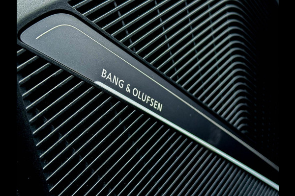 Audi Q5 50 TFSI e Quattro Competition S Edition S-Line 299pk Automaat! Panoramadak|Virtual Cockpit|Luchtvering|LED Matrix|Trekhaak Audi Q5 50 TFSI e Quattro Competition S Edition S-Line 299pk Automaat! Panoramadak|Virtual Cockpit|Luchtvering|LED Matrix|Trekhaak