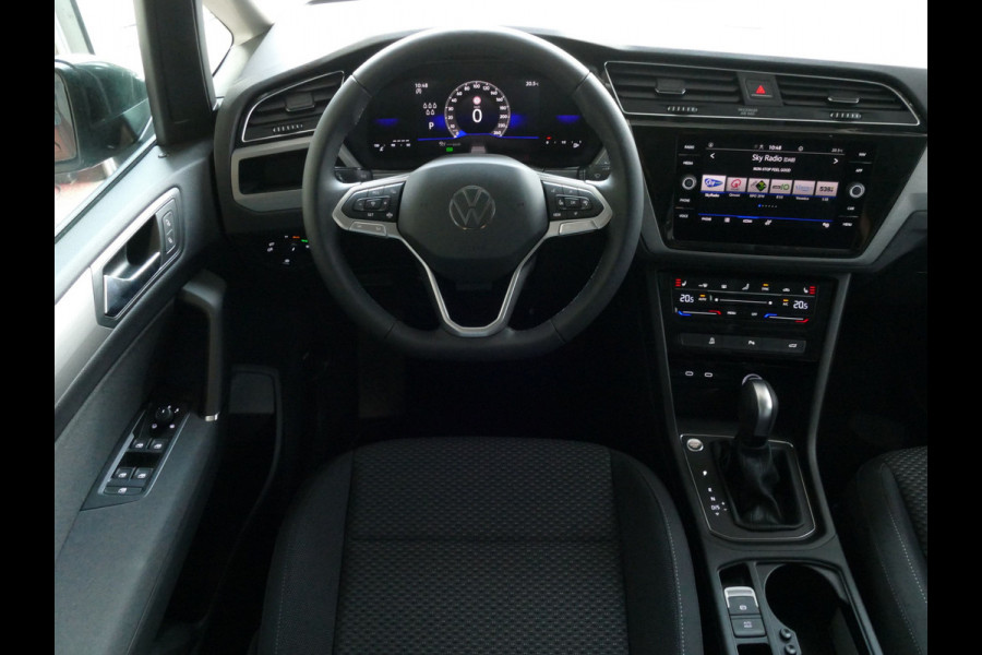 Volkswagen Touran 1.5 TSI 150PK 7P CARPLAY NAVI CAMERA LED ELEK.KLEP VIR.COCKPIT DODE.HOEK DET. STOELVERW KEYLESS 7P 7PERS 11/2024 "Volkswagen rijden begint bij Topautos.nl – 75 topmodellen direct op voorraad!" Volkswagen Touran 1.5 TSI 150PK 7P CARPLAY NAVI CAMERA LED ELEK.KLEP VIR.COCKPIT DODE.HOEK DET. STOELVERW KEYLESS 7P 7PERS 11/2024 "Volkswagen rijden begint bij Topautos.nl – 75 topmodellen direct op voorraad!"