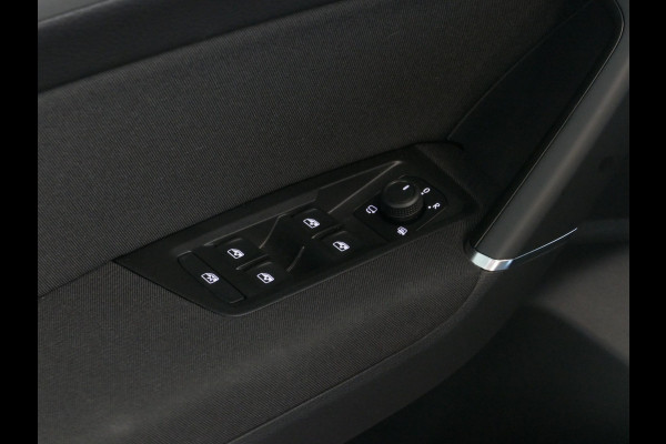 Volkswagen Touran 1.5 TSI 150PK 7P CARPLAY NAVI CAMERA LED ELEK.KLEP VIR.COCKPIT DODE.HOEK DET. STOELVERW KEYLESS 7P 7PERS 11/2024 "Volkswagen rijden begint bij Topautos.nl – 75 topmodellen direct op voorraad!" Volkswagen Touran 1.5 TSI 150PK 7P CARPLAY NAVI CAMERA LED ELEK.KLEP VIR.COCKPIT DODE.HOEK DET. STOELVERW KEYLESS 7P 7PERS 11/2024 "Volkswagen rijden begint bij Topautos.nl – 75 topmodellen direct op voorraad!"