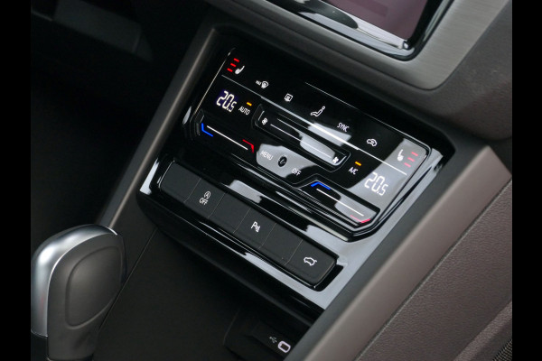 Volkswagen Touran 1.5 TSI 150PK 7P CARPLAY NAVI CAMERA LED ELEK.KLEP VIR.COCKPIT DODE.HOEK DET. STOELVERW KEYLESS 7P 7PERS 11/2024 "Volkswagen rijden begint bij Topautos.nl – 75 topmodellen direct op voorraad!" Volkswagen Touran 1.5 TSI 150PK 7P CARPLAY NAVI CAMERA LED ELEK.KLEP VIR.COCKPIT DODE.HOEK DET. STOELVERW KEYLESS 7P 7PERS 11/2024 "Volkswagen rijden begint bij Topautos.nl – 75 topmodellen direct op voorraad!"