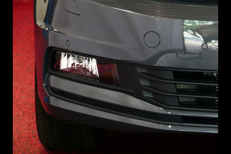 Volkswagen Touran 1.5 TSI 150PK 7P CARPLAY NAVI CAMERA LED ELEK.KLEP VIR.COCKPIT DODE.HOEK DET. STOELVERW KEYLESS 7P 7PERS 11/2024 "Volkswagen rijden begint bij Topautos.nl – 75 topmodellen direct op voorraad!" Volkswagen Touran 1.5 TSI 150PK 7P CARPLAY NAVI CAMERA LED ELEK.KLEP VIR.COCKPIT DODE.HOEK DET. STOELVERW KEYLESS 7P 7PERS 11/2024 "Volkswagen rijden begint bij Topautos.nl – 75 topmodellen direct op voorraad!"